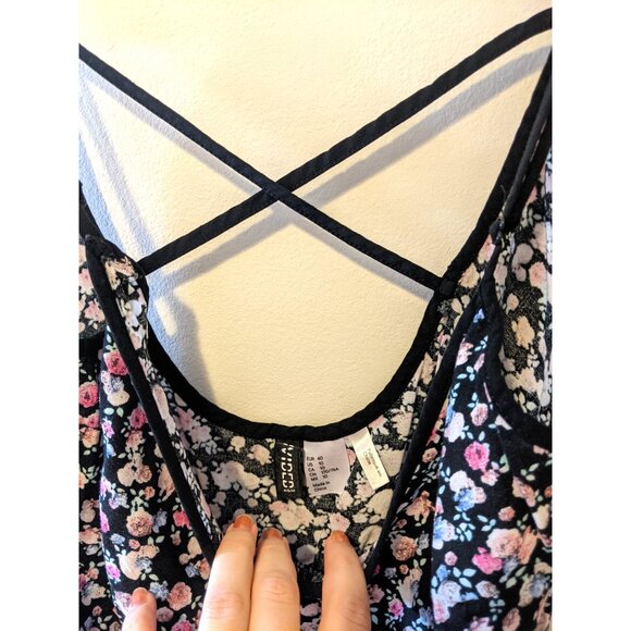 Womens Floral Romer Jumpsuit Shorts Spaghetti Strap Cottage Garden Picnic Sz 10 - Picture 4 of 7